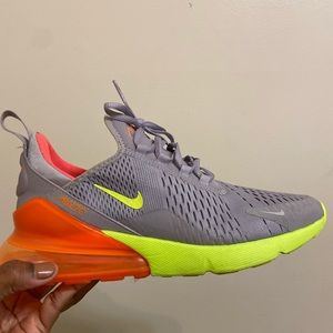 Nike Women’s Airmax 270